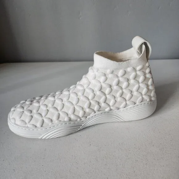 Alaia Knit Sneaker "EUC" - Picture 12 of 16
